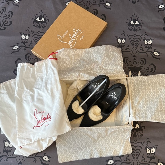 Christian Louboutin Black Heels Classic Pumps - Picture 8 of 9